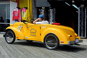 Peadl car on the boardwalk